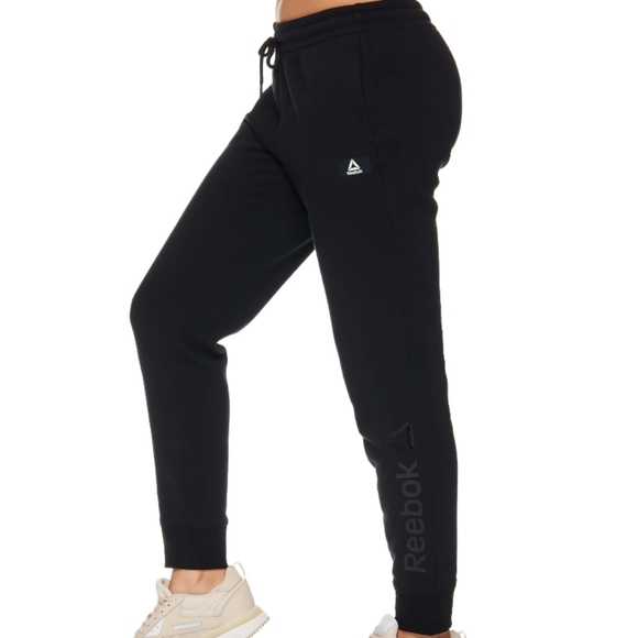 Reebok Black Jogger Pants with Pockets. Large - Picture 2 of 10